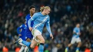 点球大战力挽狂澜，多纳鲁马当选本周欧冠最佳球