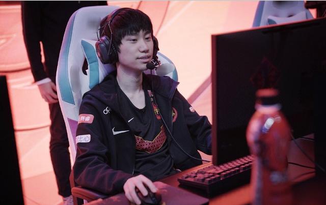 年轻运动员 年轻运动员