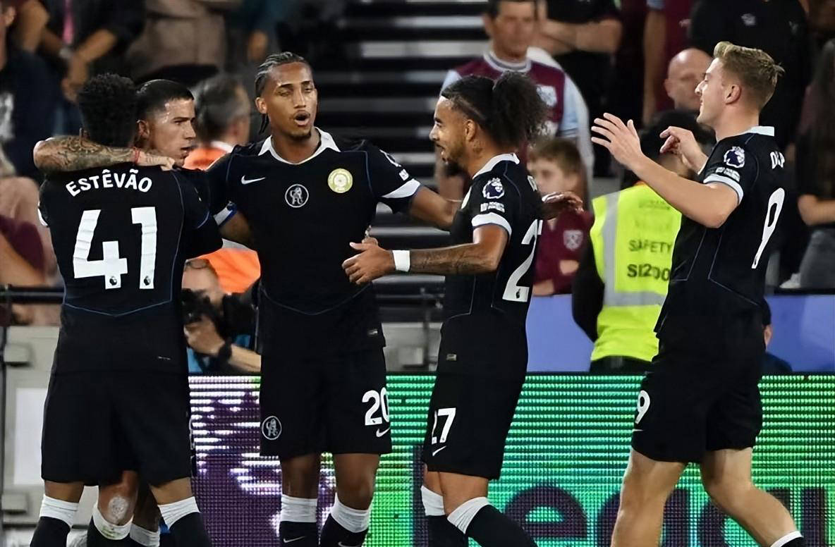 赛季的表现 赛季的表现